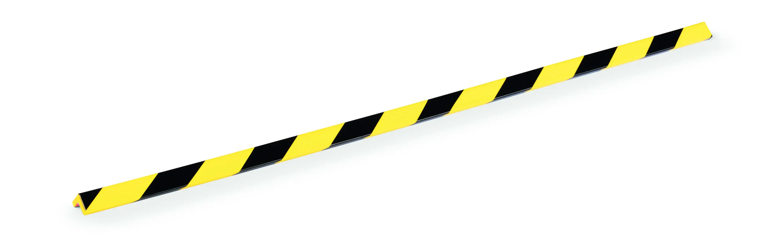 Corner protection profile C19