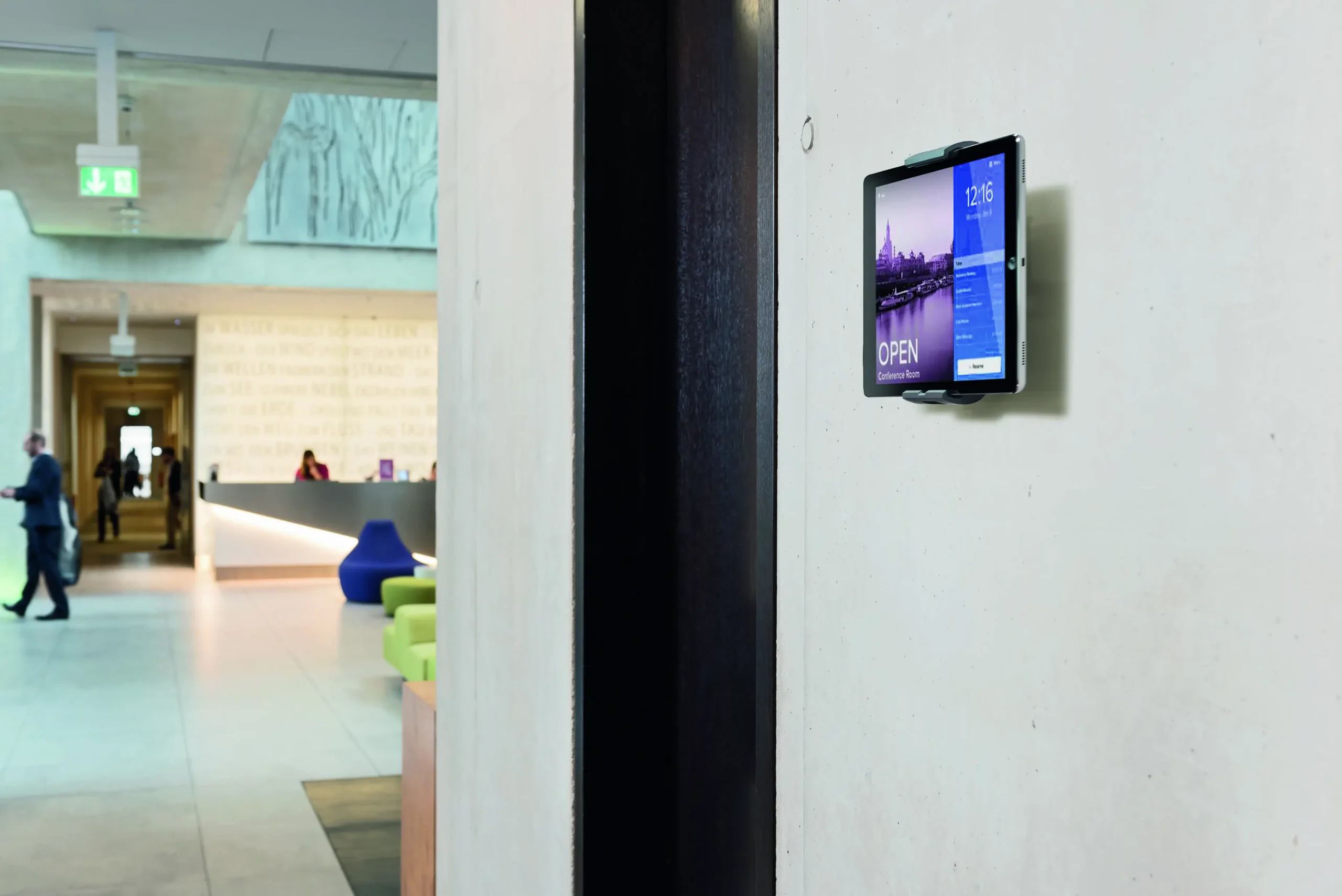 TABLET HOLDER WALL - Image 2