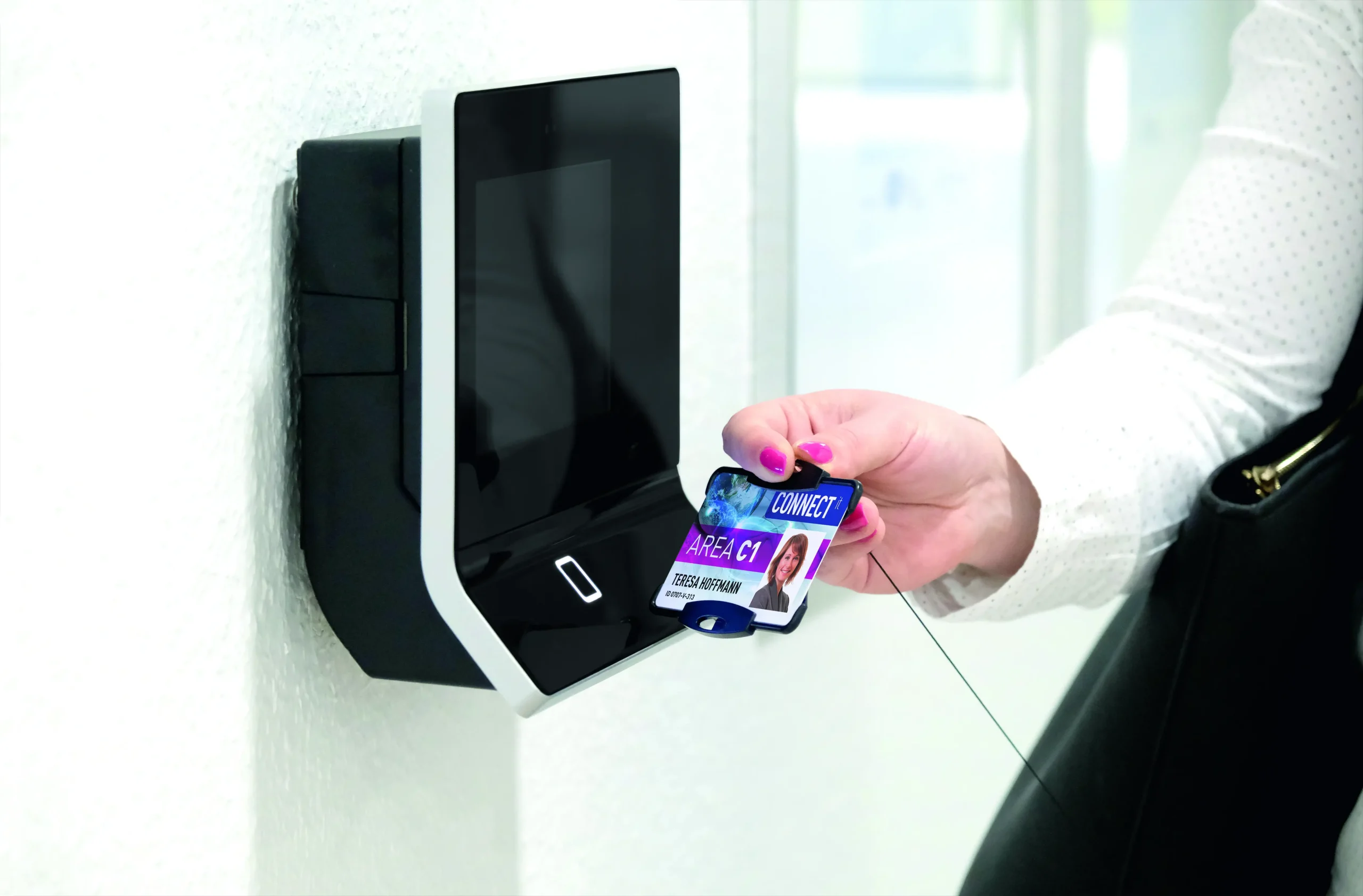 ID card holder ECO for 1 card - Image 3